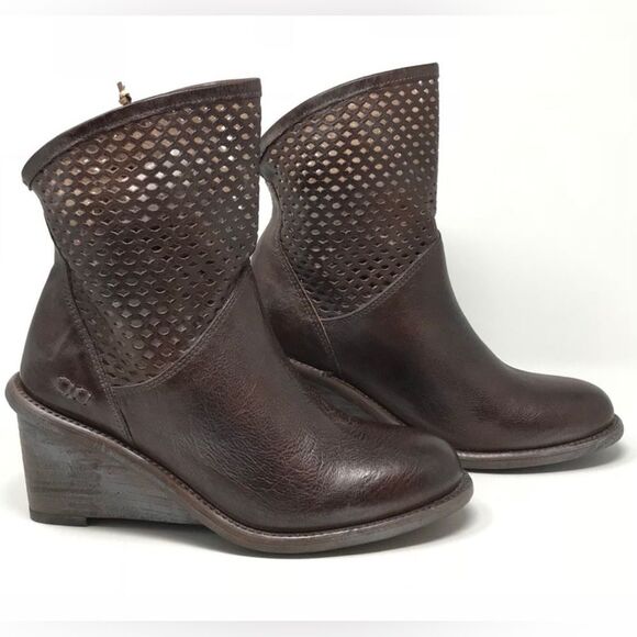 NWT Bed Stu Brown Leather Cobbler Duchess Perforated Wedge Boots Women size 8 - Picture 3 of 7